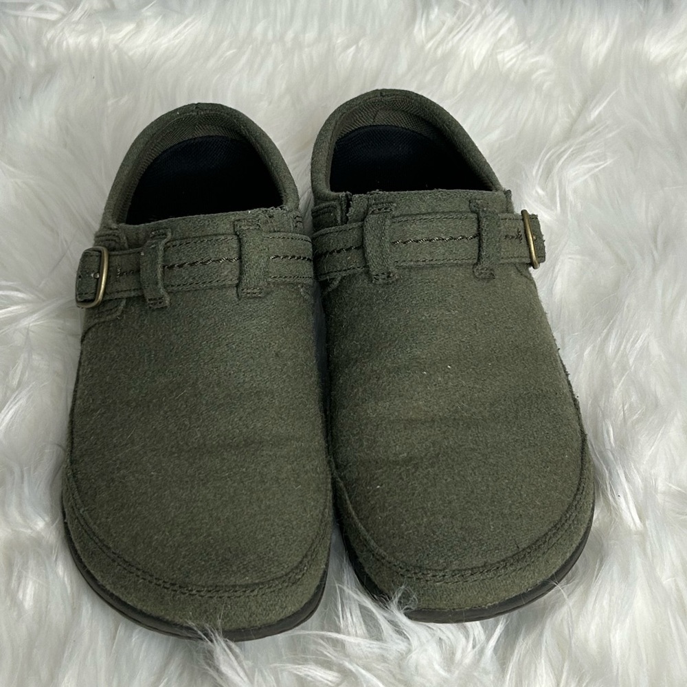 Merrell green fabric mule style shoes with rubber soles  size 8.5